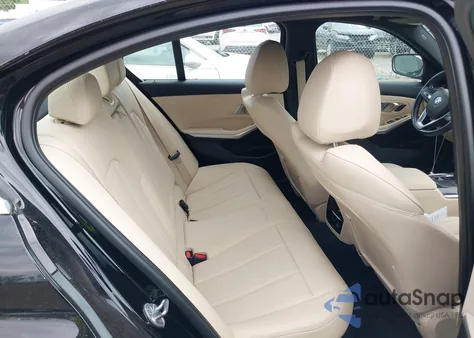 2020 BMW 330I xDrive z USA, uszkodzony, nr VIN 3MW5R7J08L8B23944